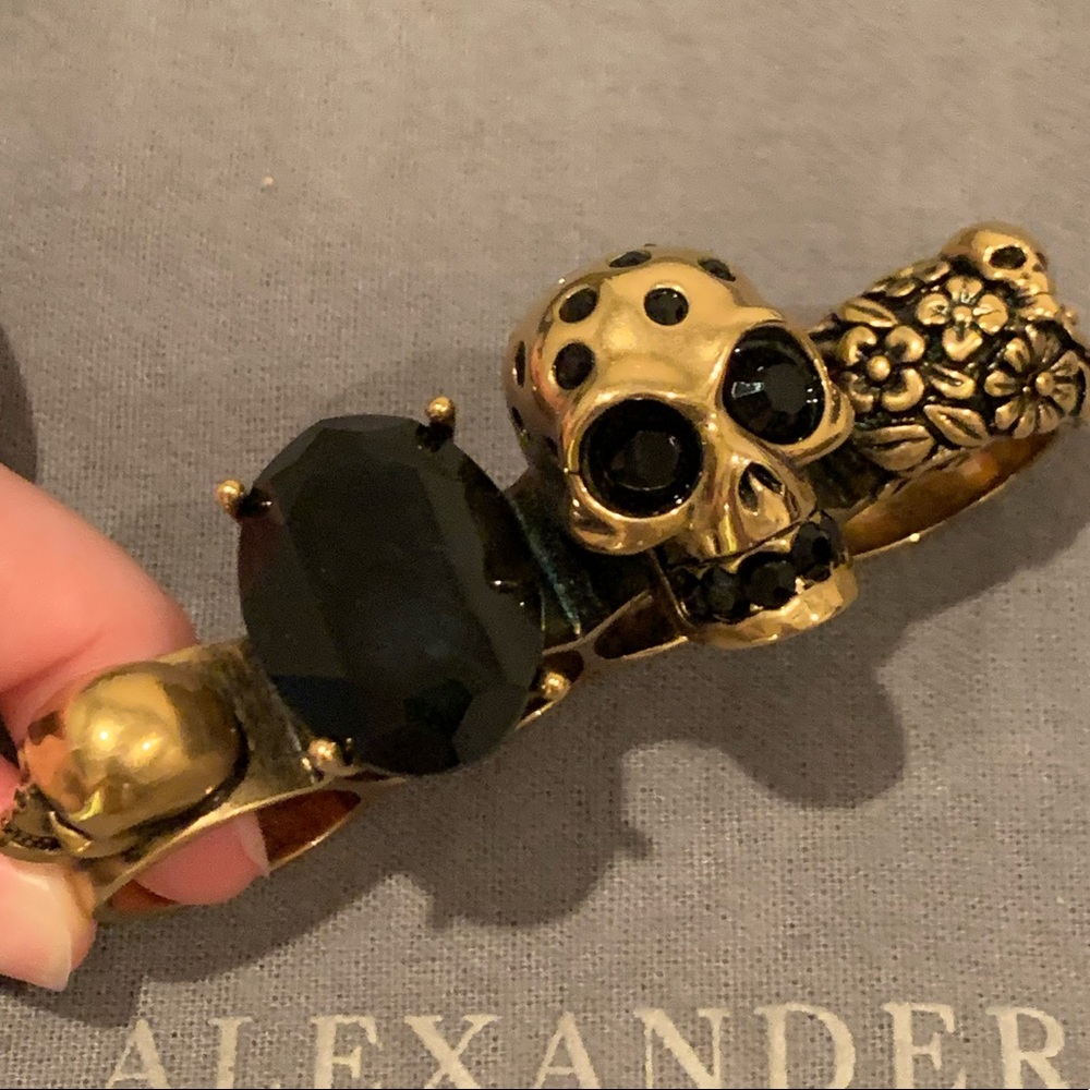 Alexander Mcqueen Knuckle Ring - Picture 10 of 16